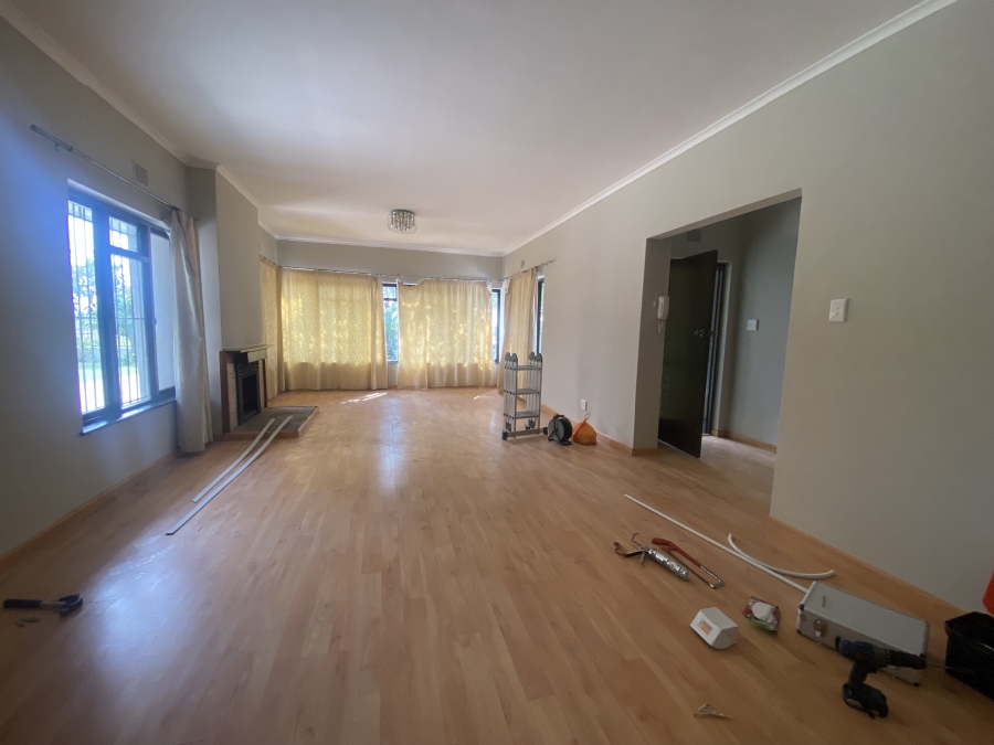 To Let 4 Bedroom Property for Rent in Milnerton Central Western Cape